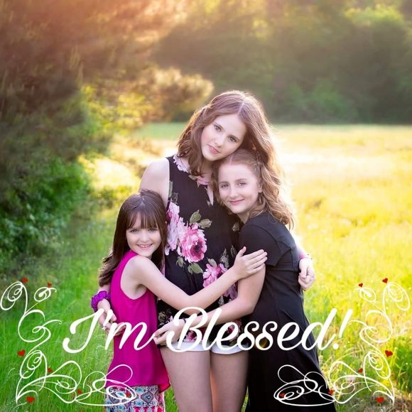 Meet your Posher, Cassi - Picture 1 of 1